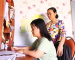 Cô gái khuyết tật mơ trở thành bác sĩ
