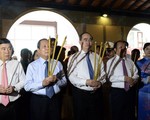 Lãnh đạo TP.HCM dâng hương tưởng niệm Chủ tịch Tôn Đức Thắng