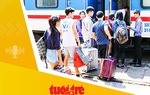 Tin tức sáng 21-3: Mua vé tàu nguyên toa được giảm giá 15%