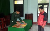Lại phát hiện chất nghi ma túy dọc biển Thừa Thiên Huế