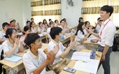 Thầy giáo gốc Bắc hát cải lương để dạy trò Sài Gòn học văn