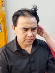 Ngọc Lan lỡ tay cạo tóc Quyền Linh trước giờ lên sóng