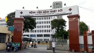 Video Nóng: TP.HCM tạm phong tỏa Bệnh viện Bệnh nhiệt đới do có nhân viên mắc COVID-19
