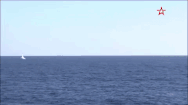 Video: Xem tên lửa Nga từ dưới biển ‘chui’ lên, đánh trúng mục tiêu cách 1.000km