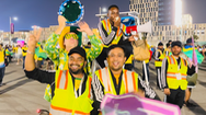 Video: Đội quân hùng hậu tình nguyện viên góp thêm sắc màu đặc sắc, không khí sôi động ở World Cup 2022