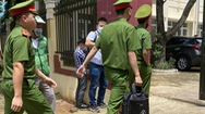 Video nóng: Đọc lệnh khởi tố, bắt tạm giam giám đốc và 4 cán bộ tại CDC Đắk Lắk
