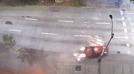 Video: Ô tô gặp nạn liên tiếp trong đường hầm 'tử thần' ở Mỹ