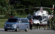 Trực thăng đưa thành viên thứ 5 của đội bóng Thái Lan đến bệnh viện