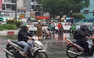4 khuyến cáo của Cảnh sát giao thông TP.HCM cho người đi xe máy mùa mưa