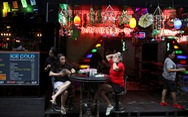 Thái Lan phạt nặng việc tụ tập đông người dịp năm mới