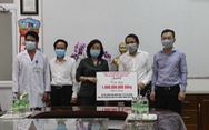Gặp khó vẫn tặng 1 tỉ đồng cho lực lượng y tế chống dịch ở Đà Nẵng