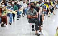 COVID-19: Thái Lan lo hết giường bệnh, Indonesia vướng nghi vấn thống kê thiếu