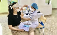 Quảng Ninh phấn đấu đến 20-9 hoàn thành tiêm vắc xin mũi 1 cho người dân