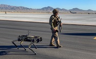 Mỹ dùng robot 4 chân tuần tra biên giới