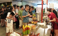 Hàng chục ngàn người đến Vietnam Phở Festival, người Singapore quá mê phở Việt