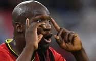 Video: Lukaku vụng về, bỏ lỡ khó tin trước khung thành trống