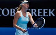 Sharapova bị loại vì chấn thương