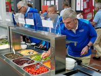 Anh thuê trường dạy ẩm thực nấu riêng cho VĐV suốt Olympic 2024