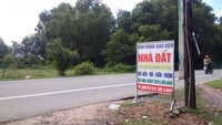 Lộn xộn môi giới bất động sản Lộn xộn môi giới bất động sản