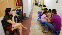 Bảo vệ chung cư 'điểm mặt' các tật xấu ảnh hưởng cộng đồng Bảo vệ chung cư 'điểm mặt' các tật xấu ảnh hưởng cộng đồng