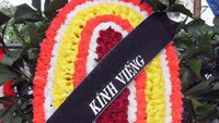 Phát tang, hàng xóm chung cư mới biết cụ bệnh đã lâu Phát tang, hàng xóm chung cư mới biết cụ bệnh đã lâu