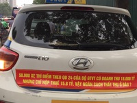 Taxi muốn Thủ tướng thu phù hiệu Uber, Grab vượt quy hoạch