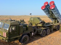 Nga triển khai thêm tên lửa S-400 trên bán đảo Crimea