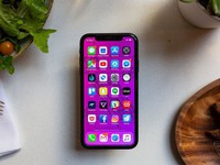 iPhone 5G đầu tiên của Apple ra mắt năm 2020