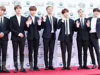 Nhóm nhạc K-pop đầu tiên cán mốc 1 tỷ lượt nghe trên Apple Music