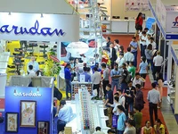 Chiến tranh thương mại Mỹ - Trung ảnh hưởng dệt may Việt Nam