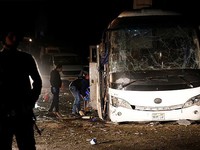 Video vụ đánh bom xe bus chở du khách Việt tại Ai Cập