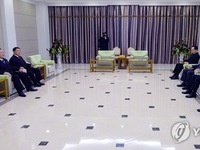 Ông Kim Jong Un ăn tối với trùm an ninh Hàn Quốc