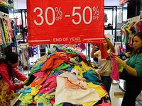 Chính thức dỡ trần khuyến mãi 50