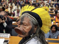 Thủ phạm hủy diệt sự sống - Kỳ 5: Câu chuyện tù trưởng rừng Amazon