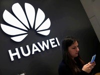 Huawei lách cửa cấm vận của Mỹ, sống nhờ công ty chip tại Anh