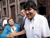Công nhận tổng thống lâm thời Bolivia, Mỹ bị tố đứng sau 