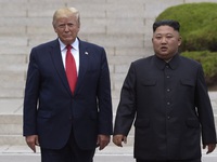 Triều Tiên cảnh báo gọi ông Trump là "lão già lẩm cẩm"
