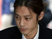 Bắt sao K-pop Jung Joon Young vì phát tán video sex của nhiều phụ nữ