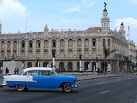 Du lịch Cuba, đừng kết hợp... đi buôn