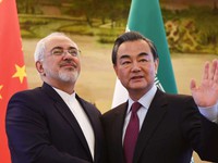 Bắc Kinh phẫn nộ vì bị Washington trừng phạt do mua dầu Iran