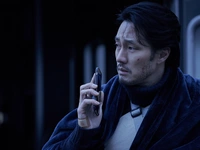 So Ji Sub già nua và xuống sắc trong tạo hình phim mới