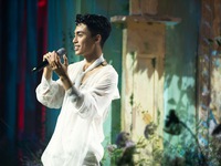 Em trai Sơn Tùng thiệt biết đùa, ra mắt bằng MV "Quên anh đi"