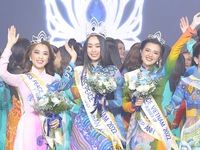 Người đẹp TP.HCM Trần Thị Ban Mai đăng quang Miss Peace Vietnam 2022