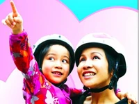 Ca nhạc vận động an toàn giao thông cho thiếu nhi