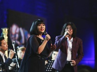​Cẩm Vân được vinh danh tại Bài hát yêu thích tháng 12