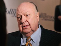 Ông chủ Fox News từ chức sau cáo buộc quấy rối tình dục