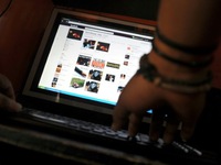 ​Indonesia thành lập cơ quan chống tin giả trên mạng