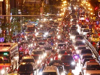 Lập Ban chỉ đạo chống ùn tắc giao thông ở Hà Nội, TP. Hồ Chí Minh