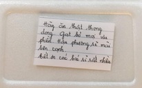 Chúng tôi gọi đó là những hộp cơm ẤM, thành phố sẽ bình yên trở lại!