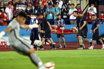 Chung kết bóng đá nam SEA Games 31: Ai đá thay Văn Xuân?